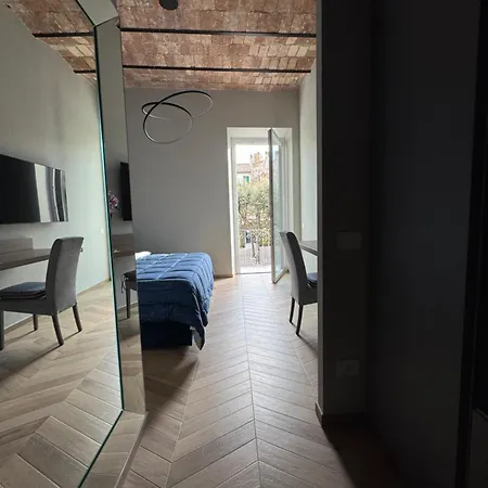 Sky Luxury Rooms Nettuno-3