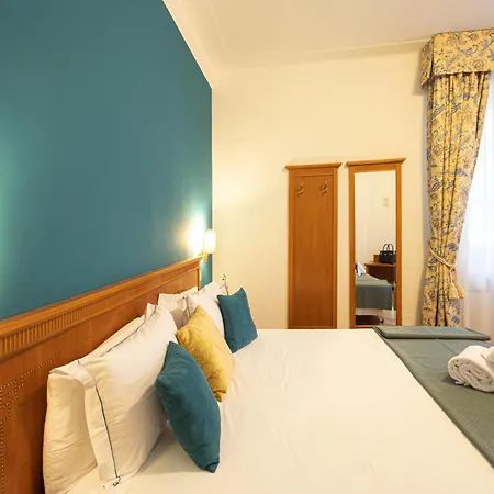 Lvg Hotel Collection - Majestic-3