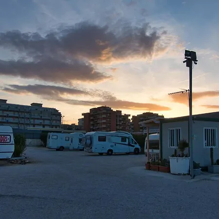 Beltrani Rent Rooms-3