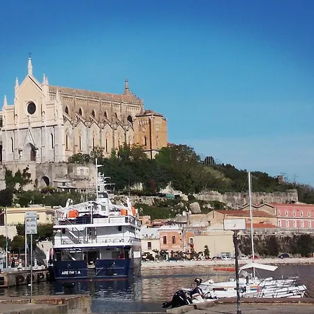 Oltre il Mare Guest House-3