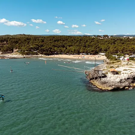 Villaggio Camping Punta Lunga-2