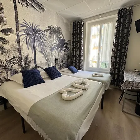 Hotel Des Dames-2