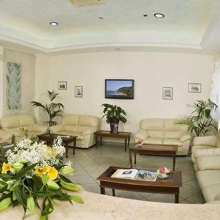 Hotel Acrux-2