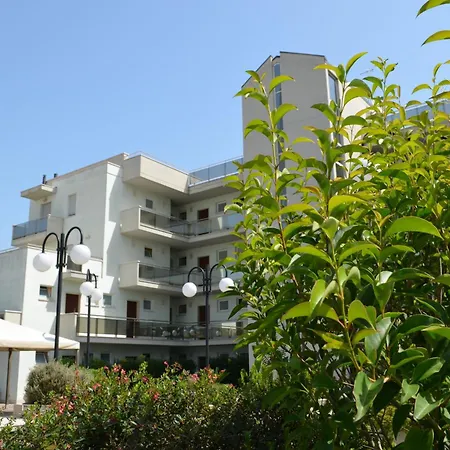 Residence Brezza di Mare-3