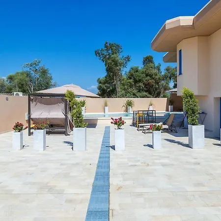 Affittacamere Resort Beach San Gemiliano-2