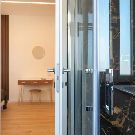 Relais San Demetrio - Modern & Central Rooms By Leading Hotel-2