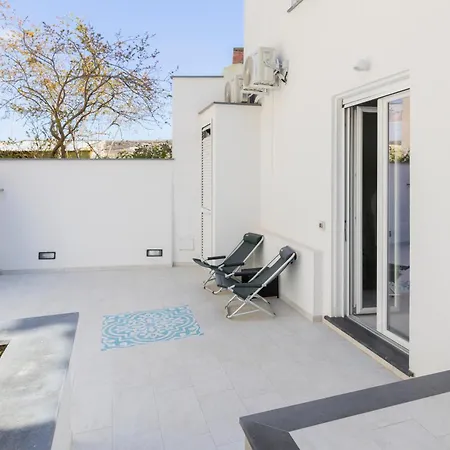 Via Roma Suites-2