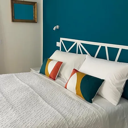 Alemar Bed & Breakfast-3