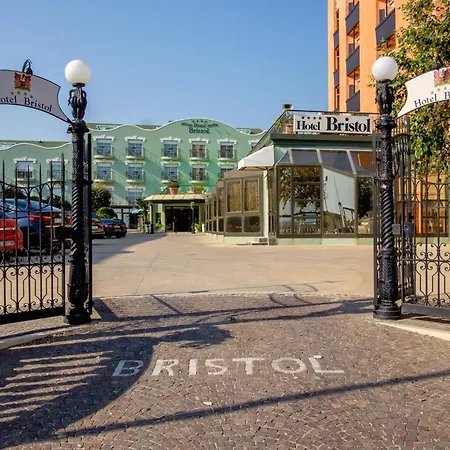 Hotel Bristol-2