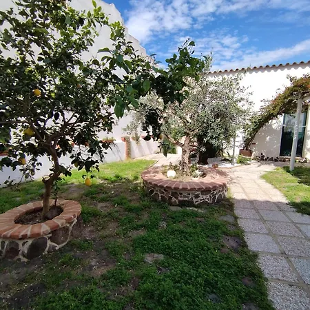 Bed And Breakfast Villa Bianca-3