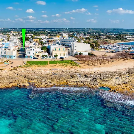B&B IL Comandante a 100 m dalla spiaggia-3