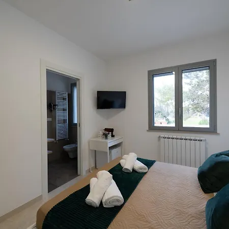 Smilax - Hydruntum Holiday Rooms-3
