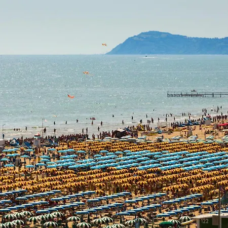 Hotel Nives Rimini-2