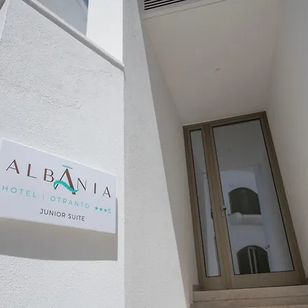 Hotel Albània-2