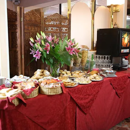Hotel Britannia Rimini Marina centro-3