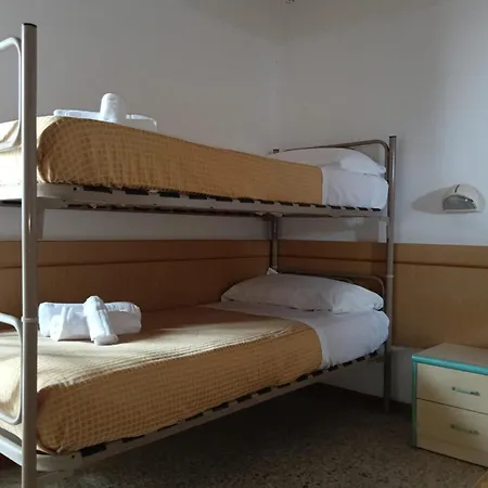 Hotel Sidney-2