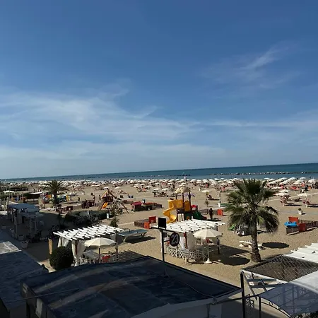 Hotel Gin sul mare-3