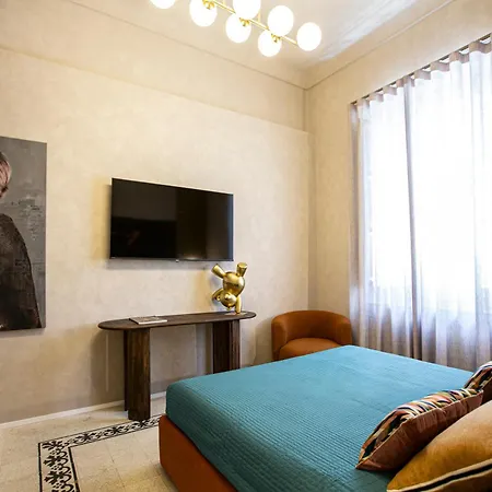 Reverse Art Hotel-3