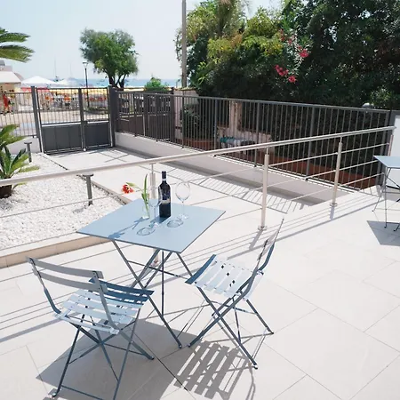 Regina Elena Luxury Apartments-2