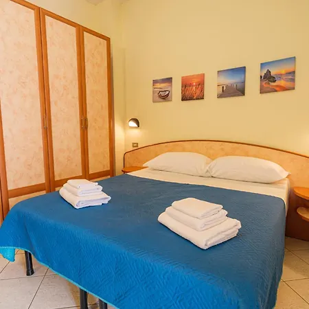 Family Hotel Mediterraneo - Azzurro Club-3