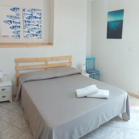Salvone'S House B&B-2