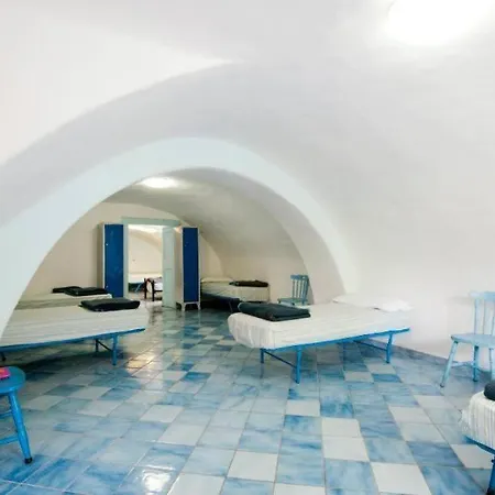 Ring Hostel-3