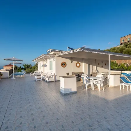 Hotel Britannia-2