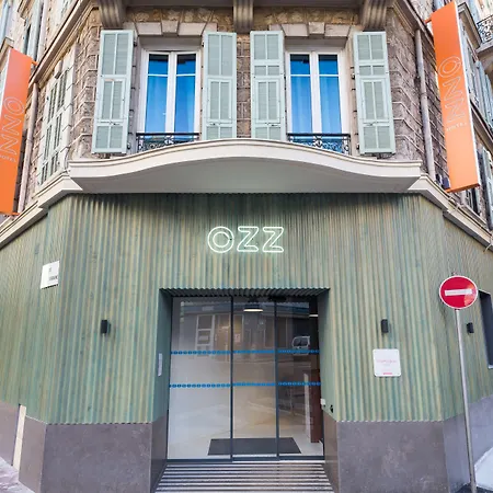 Hostel Ozz Nice-3