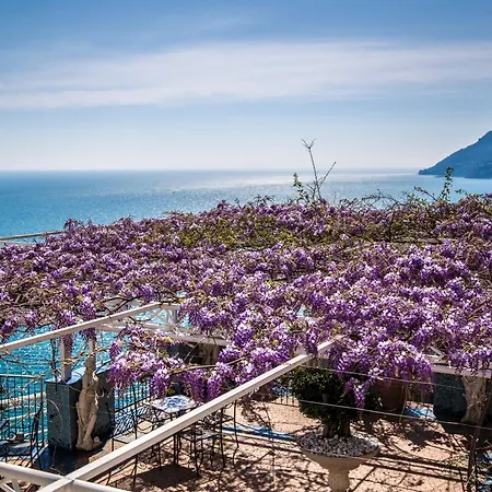 Lloyd'S Baia Hotel-2