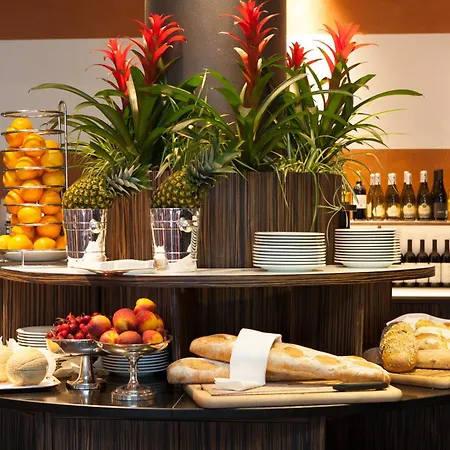 Hotel Adlon-2
