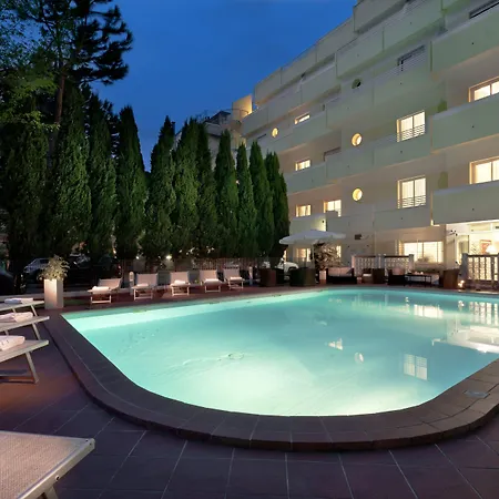 Astoria Suite Hotel-3