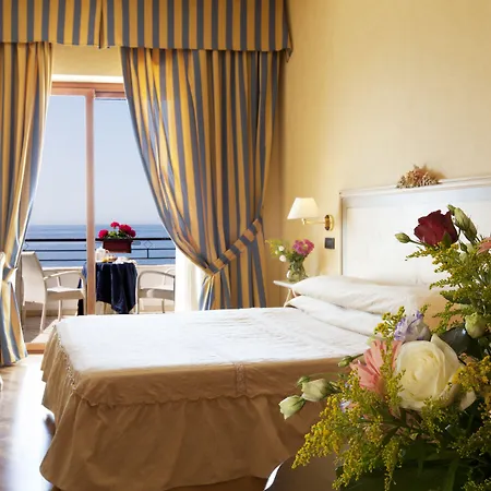 Punta Campanella Resort&Spa-2