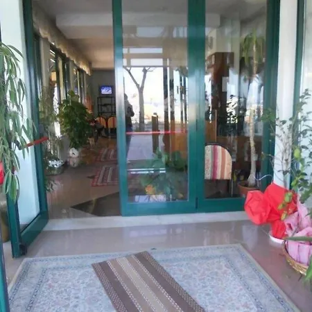Hotel Emilia-3