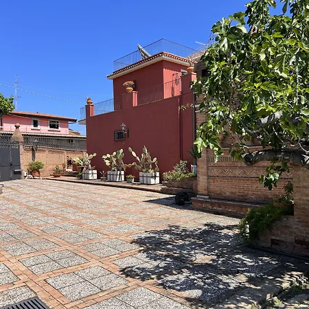 Villa Chiarenza Maison d'Hotes-3
