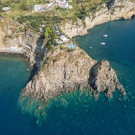 Punta Chiarito Resort&Apartments-2