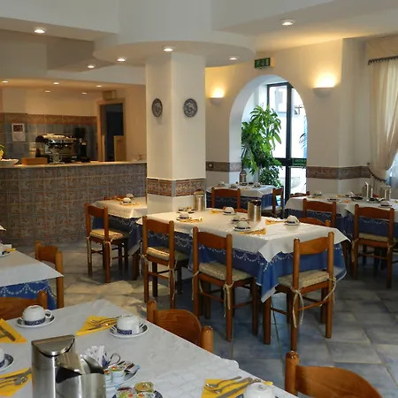 Hotel Punta Mesco-2