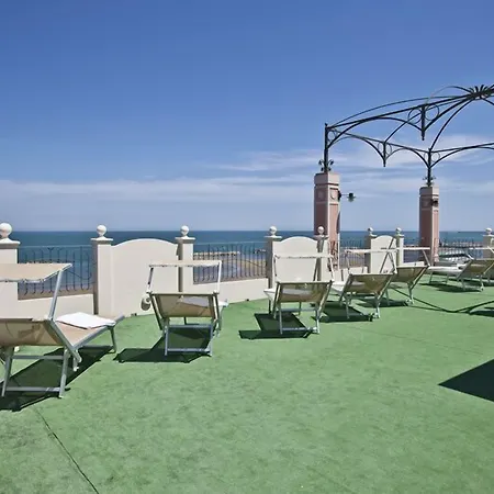 Hotel Aurora-2