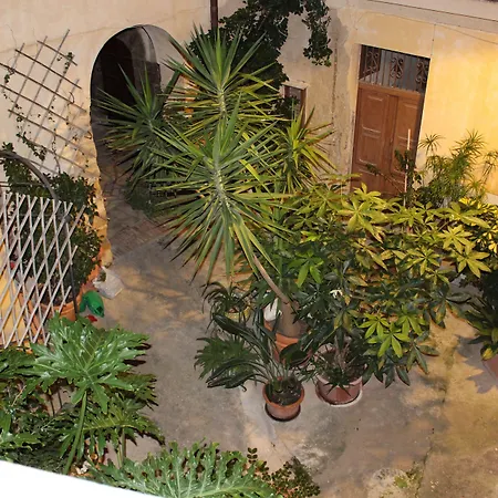 Bed And Breakfast Conte Luna-2