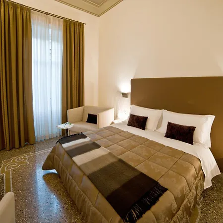 Town House Cavour-2