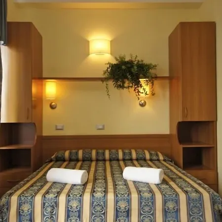 Hotel Promenade Universale-2