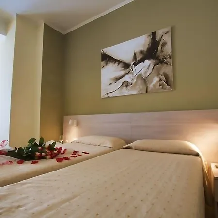 Hotel Scacciapensieri-3