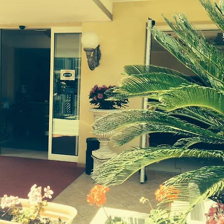 Hotel Elisir-2