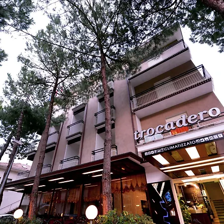 Hotel Trocadero-2
