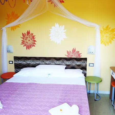 Riccione Beach Hotel - Enjoy your Summer - con parco acquatico incluso-3