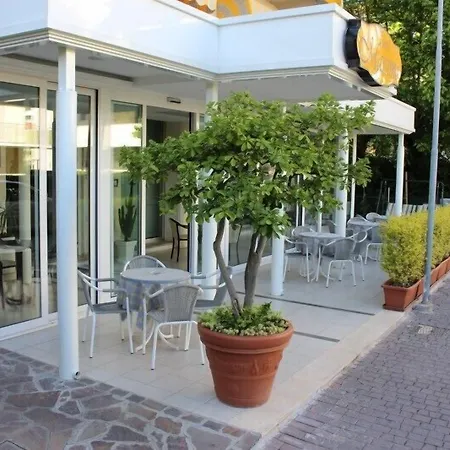 Hotel Massimo-3