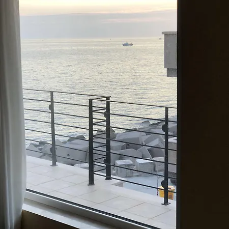 Palace Blu Mare-2