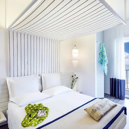 Hotel Torremaura Fronte Mare Con Beach Club-3