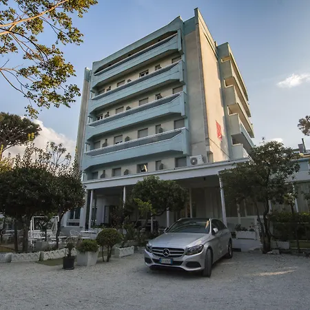 Hotel Zanarini-3