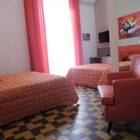 Hotel Etnea Royal Suites-3