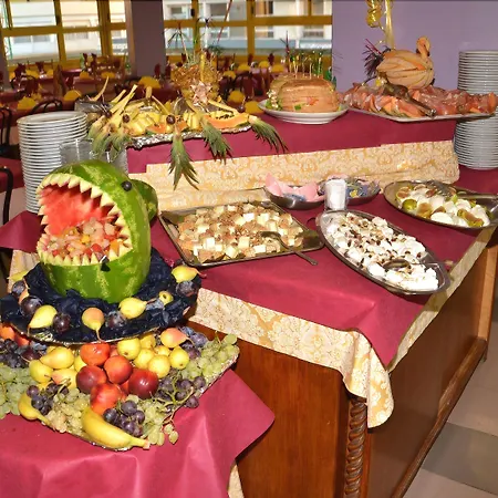 Hotel Tropical-2